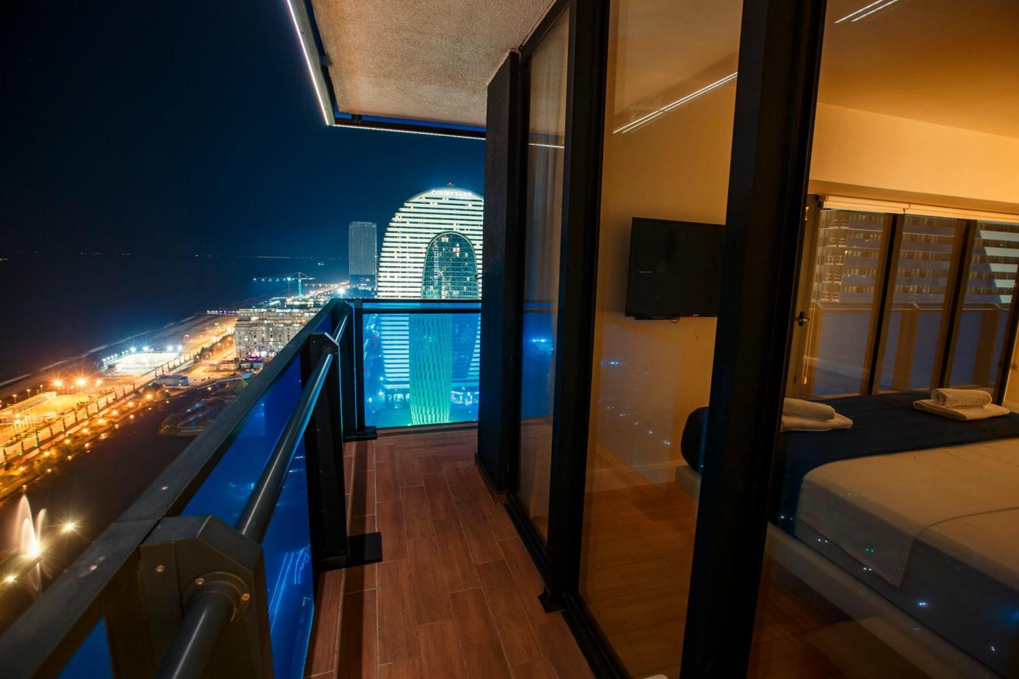 باتومي Panorama Orbi Beach Resort Center Suite المظهر الخارجي الصورة