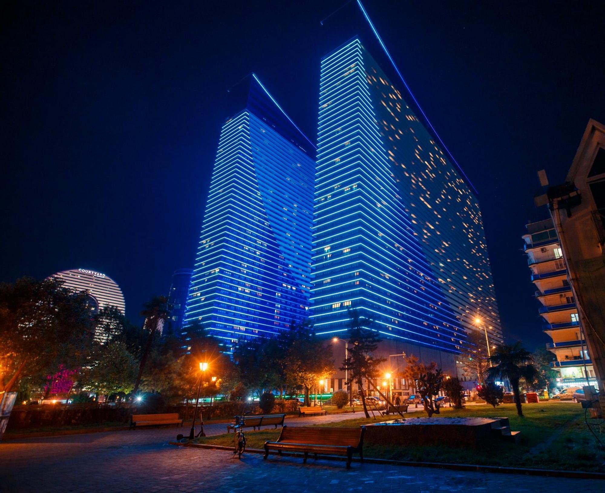 باتومي Panorama Orbi Beach Resort Center Suite المظهر الخارجي الصورة